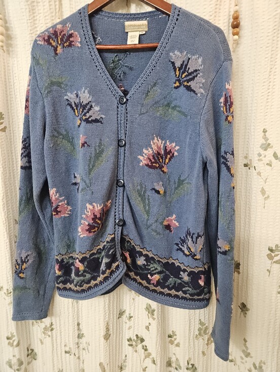 Coldwater Creek Sweaters - Coldwater Creek Vintage Blue Floral Knit Cardigan Sweater Medium Cottagecore
